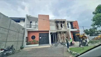 DI JUAL RUMAH KOST EXCLUSIVE FULL ANAK KOST PUTRI DAN FULL FURNISH DI TLOGO