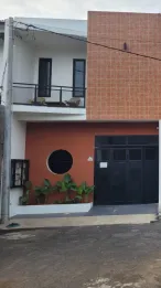 DI JUAL RUMAH KOST EXCLUSIVE FULL ANAK KOST PUTRI DAN FULL FURNISH DI TLOGO