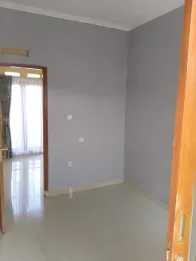 DI SEWA RUMAH DI DE GREEN GRANDE RESIDENCE CIWASTRA