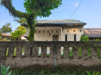 DIJUAL & DISEWA – Rumah Murah di Komplek Darma