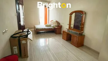 DIJUAL  cepat RUMAH WISATA BUKIT MAS 2 Cluster Royal Palais Surabaya