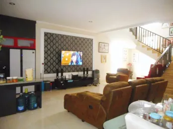 DIJUAL RUMAH SECOND MEWAH DI KOTA MALANG - HARGA 6,5M