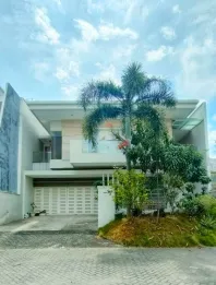 DISEWAKAN Rumah Mewah FURNISH @BUKIT TELAGA GOLF Citraland Utama