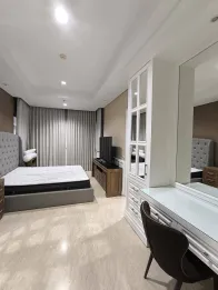 DiJual Condo Ciputra World VOILA 4BR Lantai 15 Furnish Surabaya