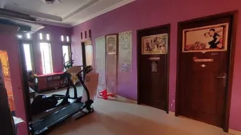 Dijual Cepat Rumah 2 Lt, Bagus, Bebas Banjir, Row 2 mobil, Cilincing