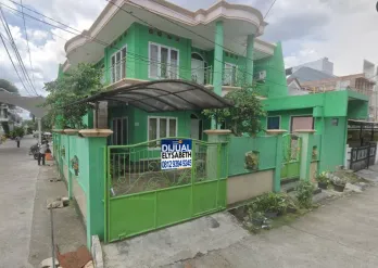 Dijual Cepat Rumah 2 Lt, Hook, Bebas Banjir,