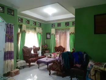 Dijual Cepat Rumah 2 Lt, Hook, Bebas Banjir, Strategis, BCS Kelapa Gading