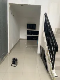 Dijual Cepat Rumah Bagus 2 Lt, Bebas Banjir, dekat  AEON JGC