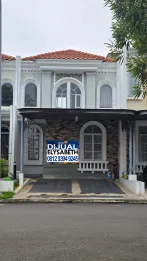 Dijual Cepat Rumah Bagus 2 Lt, Bebas Banjir, dekat AEON JGC