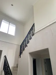 Dijual Cepat Rumah Bagus 2 Lt, Bebas Banjir, dekat AEON JGC