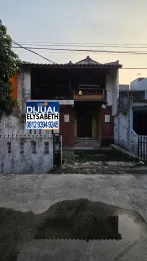 Dijual Cepat Rumah Hitung Tanah, Row 2 mobil,