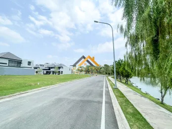 Dijual Kavling view Danau Komplek Citraland Gama City Cluster Clarke Quay