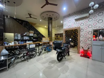 Dijual Ruko Gandeng di Jalan T. Amir Hamzah - Medan