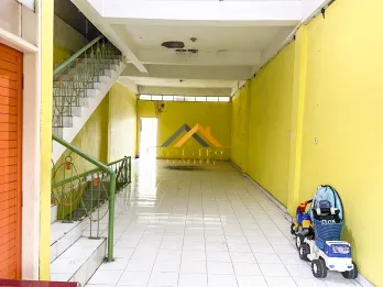 Dijual Ruko Komplek Graha Metropolitan Jalan