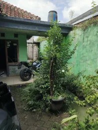 Dijual Rumah + 3 Ruko Strategis – Ciparay, Bandung Selatan