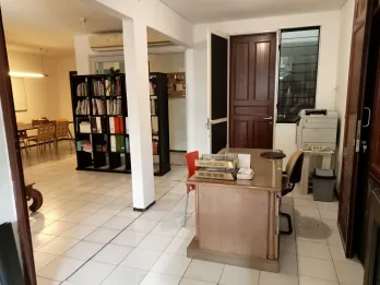 Dijual Rumah 1,5 Lt, Strategis Bisa Buat Usaha dekat Mal Kelapa Gading