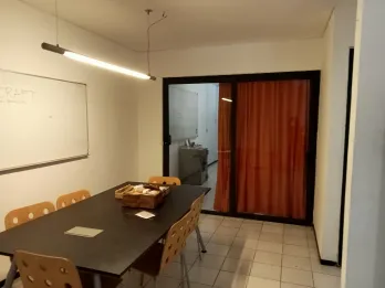 Dijual Rumah 1,5 Lt, Strategis Bisa Buat Usaha dekat Mal Kelapa Gading