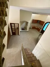 Dijual Rumah 2 Lantai Daerah Jambangan Surabaya