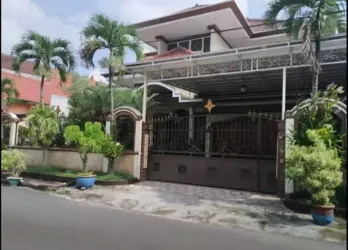 Dijual Rumah 2 Lantai Strategis di Teluk Cendrawasih Kota Malang