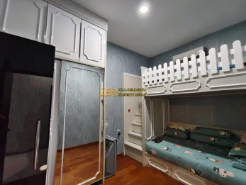 Dijual Rumah 2,5 Tingkat di Komplek Cemara Asri, Deli Serdang