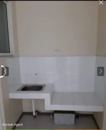 Dijual Rumah Bagus 2 Lantai, Bebas Banjir, Row 2 Mobil, JGC