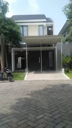 Dijual Rumah Bagus di Northwest Lake Citraland, Surabaya Barat