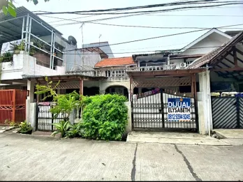 Dijual Rumah Hitung Tanah, 1.5 Lt, Bebas Banjir, BCS Kelapa Gading