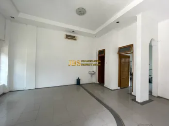 Dijual Rumah Hook 2 Tingkat di Komplek Taman Kyoto - Medan