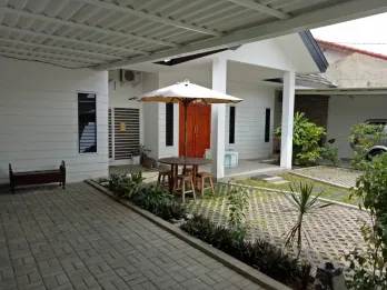 Dijual Rumah Kos Luas di Jemursari, Surabaya