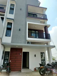 Dijual Rumah Kost 8 Kamar Malang Kota Dekat UB Harga 1M 0812-1415-5400