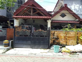 Dijual Rumah Murah Siap Pakai di Tenggilis Mejoyo Selatan Surabaya