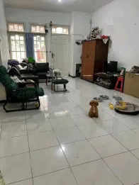 Dijual Rumah Siap Dihuni di Nirwana Eksekutif Kota Surabaya Shm