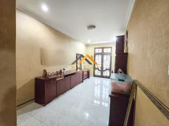 Dijual Rumah Siap Huni 2 Tingkat di Jalan S. Parman - Petisah Hulu