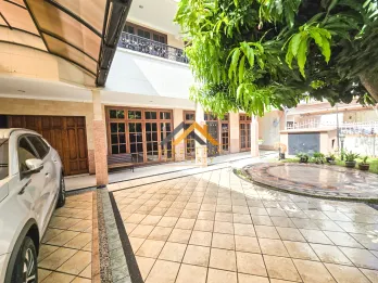 Dijual Rumah Siap Huni 2 Tingkat di Jalan S. Parman - Petisah Hulu