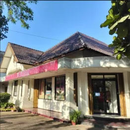Dijual Tempat Usaha Strategis di Lingkar Selatan,