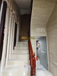 Dijual Villa 2,5 Tingkat di Komplek Mutiara Palace Jalan Selamat Ketaren