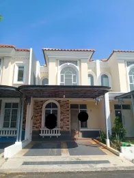 Dijual rumah murah 2lantai di Cluster La Seine JGC siaphuni minimalis