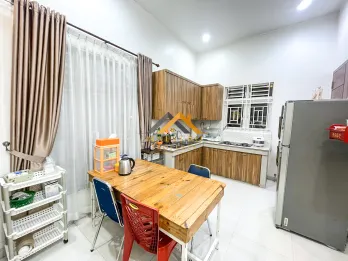 Dijual/Disewakan Rumah Hook Komplek Cemara Hijau Jalan Metal