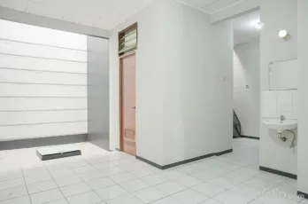 Disewa Rumah 2 Lt, Bebas Banjir, Row Jalan 3 Mobil, Kelapa Gading