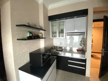 Disewakan Apartemen Galeri Ciumbuleuit 1, 3 BR Renov 2 BR, Furnished, Lux
