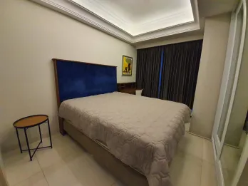 Disewakan Apartemen LARIZ Mansion Lt M5 private lift, full furnish