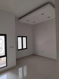 Disewakan Rumah Bagus, 3.5 Lt, Bebas Banjir, Belakang Mal Kelapa Gading