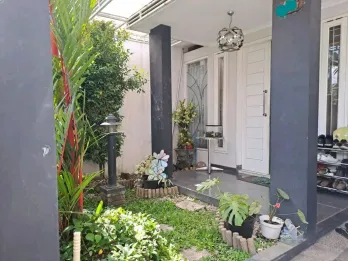 HUNIAN SIAP HUNI LOKASI DI JL CILIWUNG MALANG