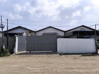 JUAL / SEWA Gudang Margomulyo Indah Blok H sudah renov, siap pakai
