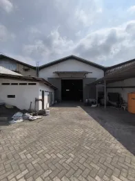 JUAL / SEWA Gudang Margomulyo Indah Blok H sudah renov, siap pakai