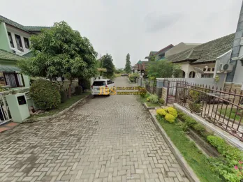 JUAL MURAH!! Rumah 2 Tingkat di Komplek Bumi Asri Jalan Asrama - Medan