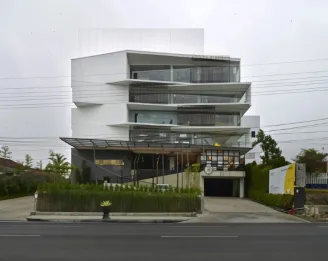 Jual Hotel Bintang 3 Minimalis Kawasan Songgokerto Kota Batu