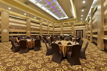 Jual Hotel Mewah Luas di Jalan Raya Daan Mogot Kota Jakarta Barat