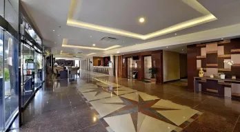 Jual Hotel Mewah Luas di Jalan Raya Daan Mogot Kota Jakarta Barat