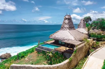 Jual Hotel Villa di Daerah Hoba Wawi Sumba Barat Pinggir Pantai
